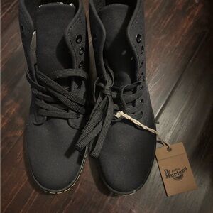NWOT- Dr. Martens Black Lace Up Boots US 6 (EU 37/ UK 4)